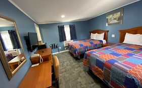 Rodeway Inn Claremont Nh 2*